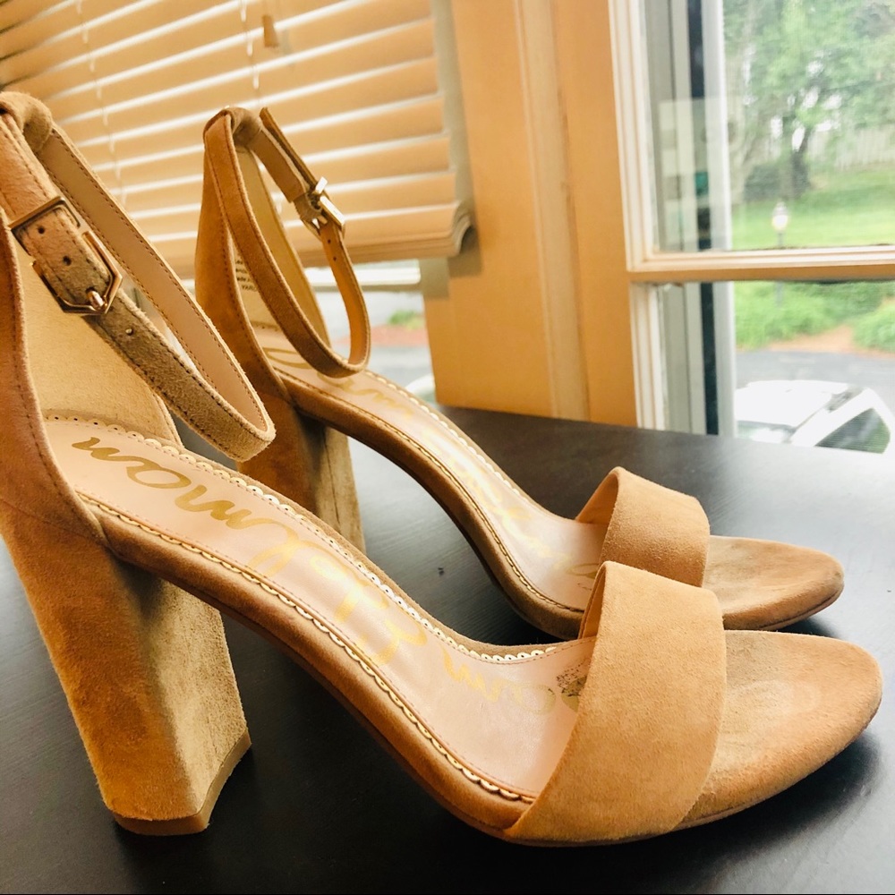Sam Edelman Yaro Nude Suede Block Heel Sandal